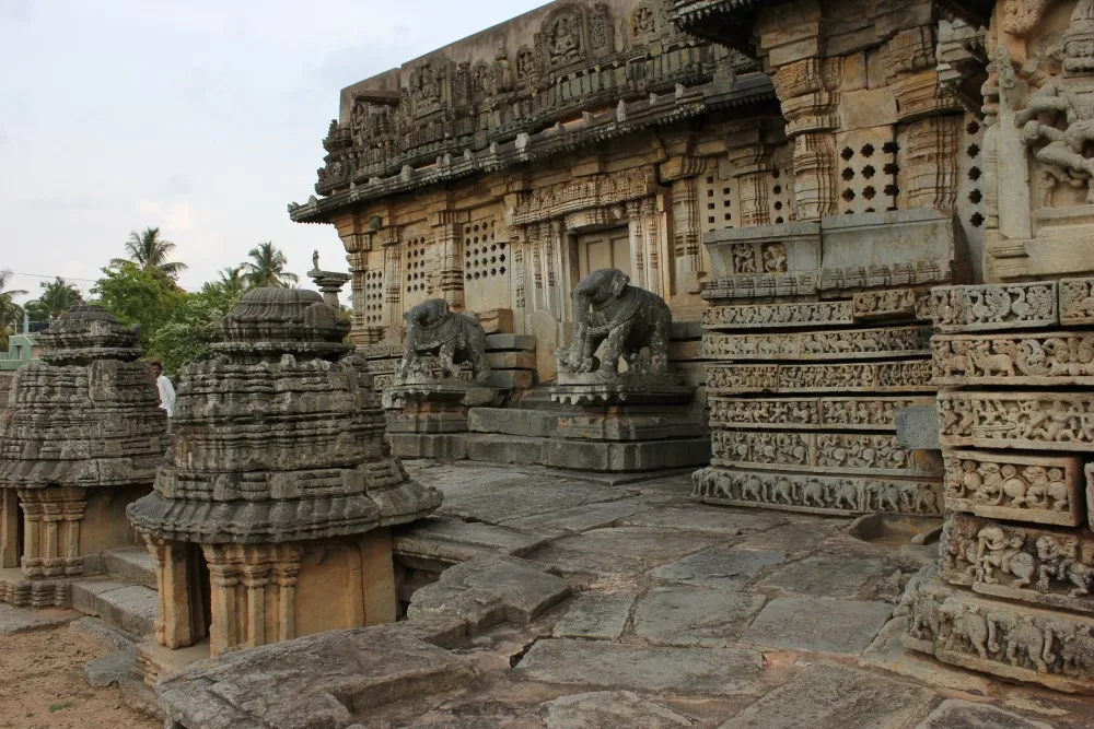 Basaralu Mallikarjuna Temple 3 Basaralu Mallikarjuna Temple photos
