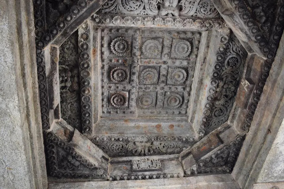 Brahmeshvara Temple Kikkeri 8 Brahmeshvara Temple Kikkeri 3