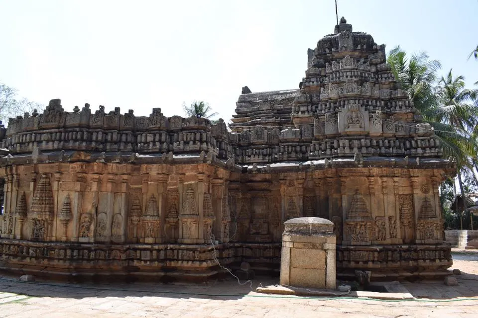 Brahmeshvara Temple Kikkeri 6 Brahmeshvara Temple Kikkeri 5