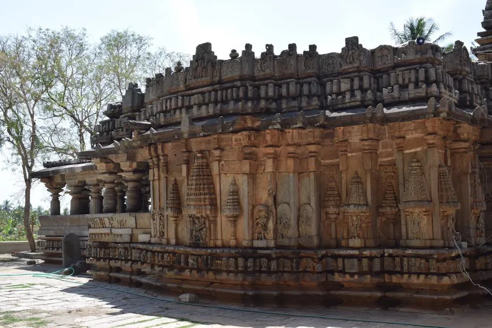 Brahmeshvara Temple Kikkeri 4 Brahmeshvara Temple Kikkeri 7