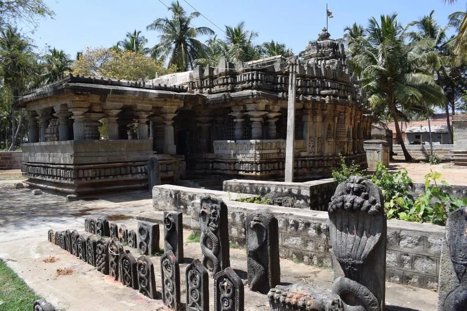 Brahmeshvara Temple Kikkeri 2 Brahmeshvara Temple Kikkeri 8