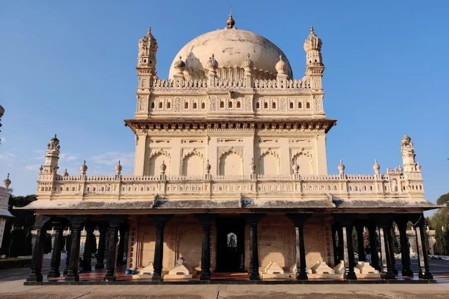 Gumbaz-e-shahi Srirangapatna 8 Gumbaz e shahi Srirangapatna 1