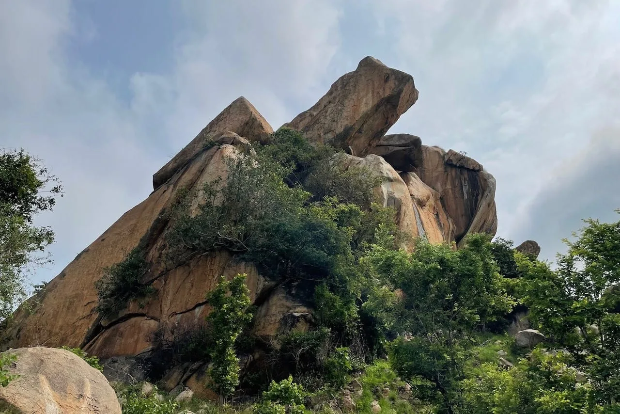 Haddinakallu Anjaneya Temple Hill 4 Haddinakallu Anjaneya Temple Mandya