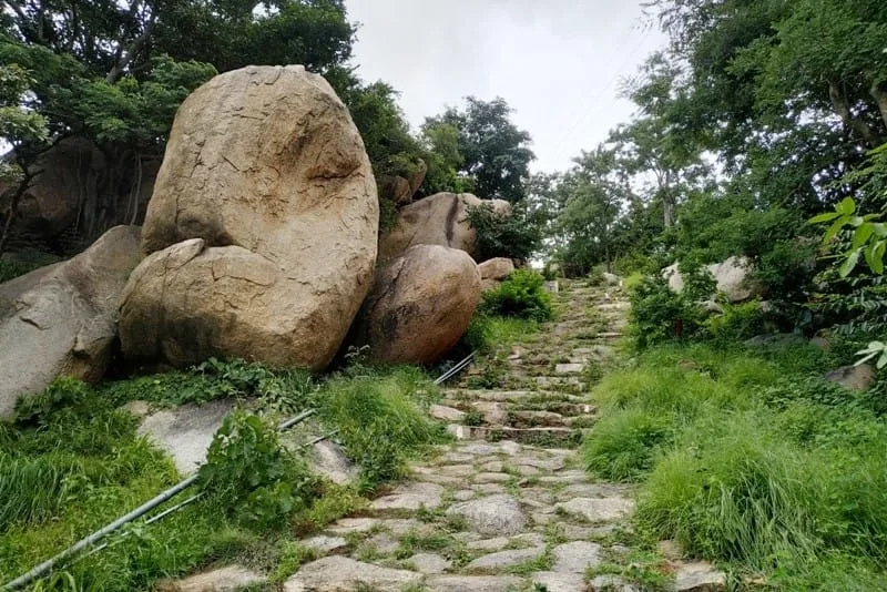 Haddinakallu Anjaneya Temple Hill 2 Haddinakallu Anjaneya Temple photo