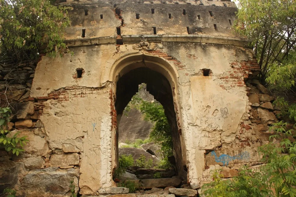 Rayasamudra Hill | Narayanagiridurga Kote 2 Rayasamudra Hill Mandya Photo 1