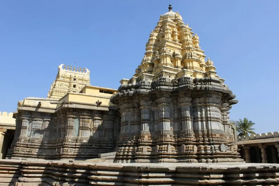 Saumyakeshava Temple Nagamangala 5 Saumyakeshava Temple Nagamangala photos