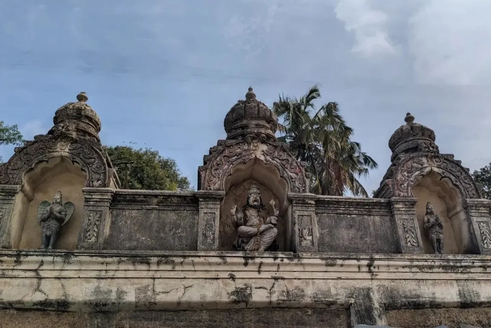 Yoganarasimha Swamy Temple Melukote 3 Sri Yoga Narasimha Temple Melukote