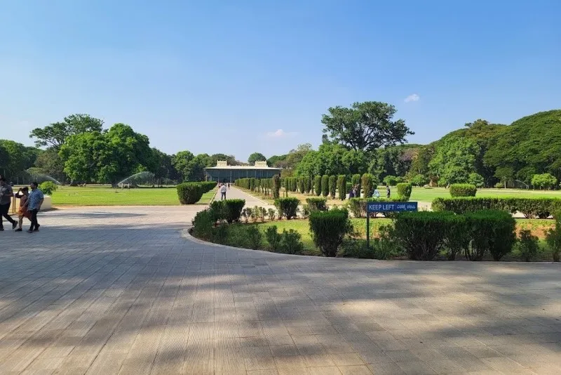 Daria Daulat Bagh | Tippu sultan summer palace & Museum 6 Tippu sultan summer palace