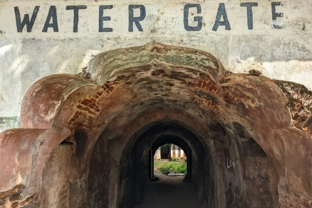 Water Gate and Secret Door to Fort 3 Water Gate and Secret Door to Fort