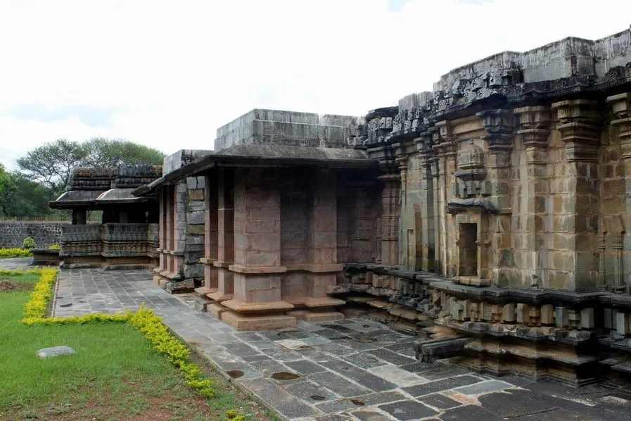 Nagareshvara Temple 2 Nagareshvara Temple Photo