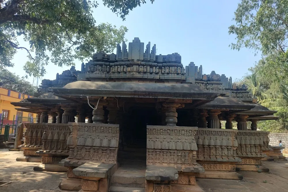 Santeshvar Temple Tilavalli 1 Santeshvar Temple Tilavalli