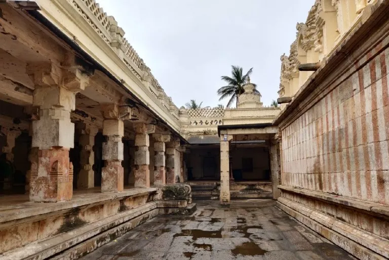 Shri Cheluvanarayana Swamy Temple 1 Shri Cheluvanarayana Swamy Temple 2