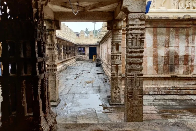 Shri Cheluvanarayana Swamy Temple 5 Shri Cheluvanarayana Swamy Temple 5