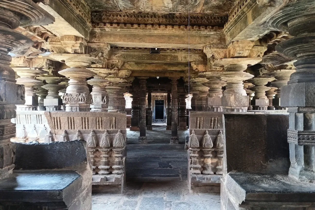 Tarakeshwara Temple 4 Tarakeshwara Temple Hangal photos