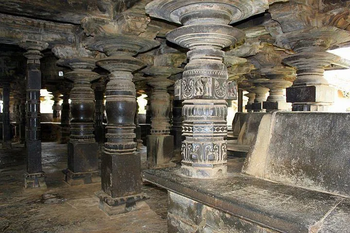 Tarakeshwara Temple 5 Tarakeshwara Temple Hangal