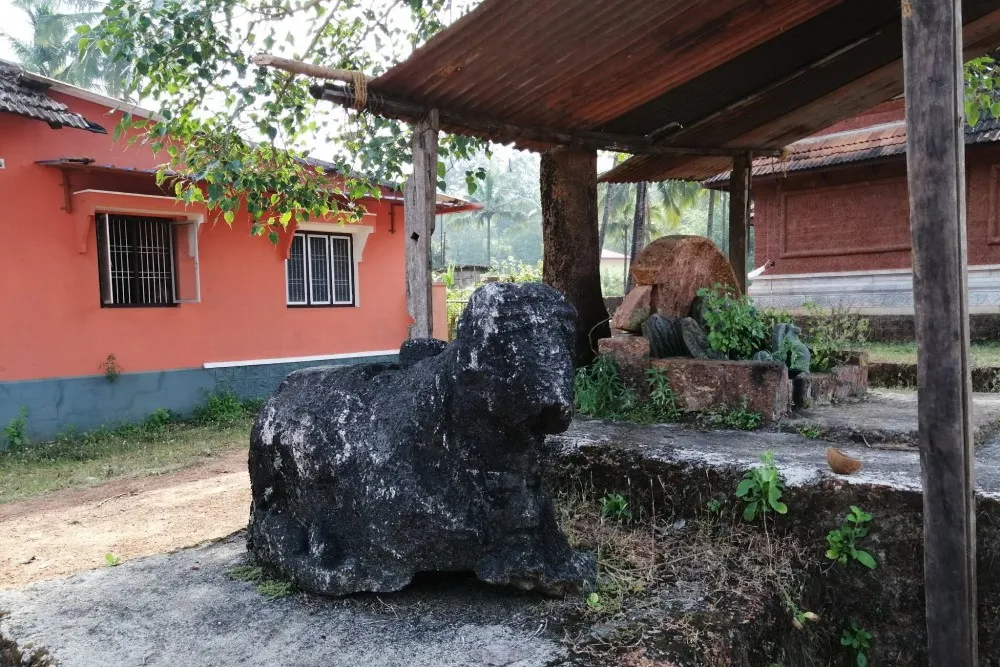 Shri Somanatheshwara Swamy Temple Someshwara Outside small temple