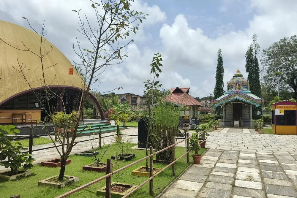 Shri Venugopala Temple Fountain Park and temple
